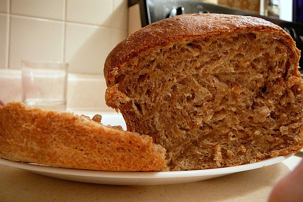 Цельнозерновой хлеб в духовке Цельнозерновой хлеб в духовке